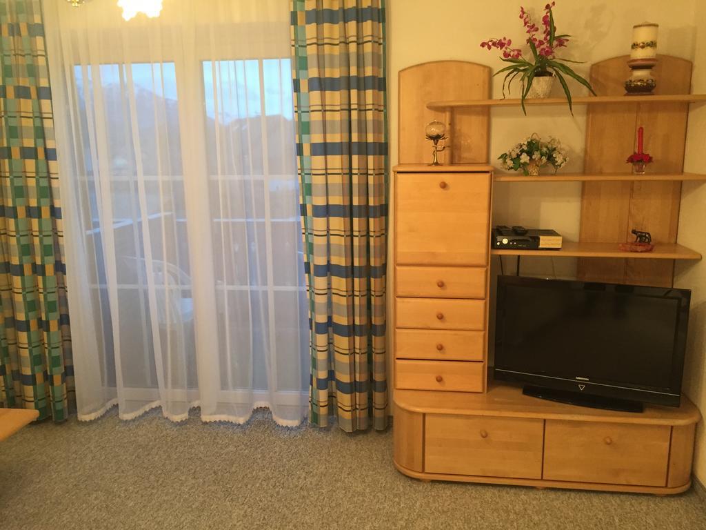 Ferienwohnungen Thalmeier Sankt Gilgen Ruang foto